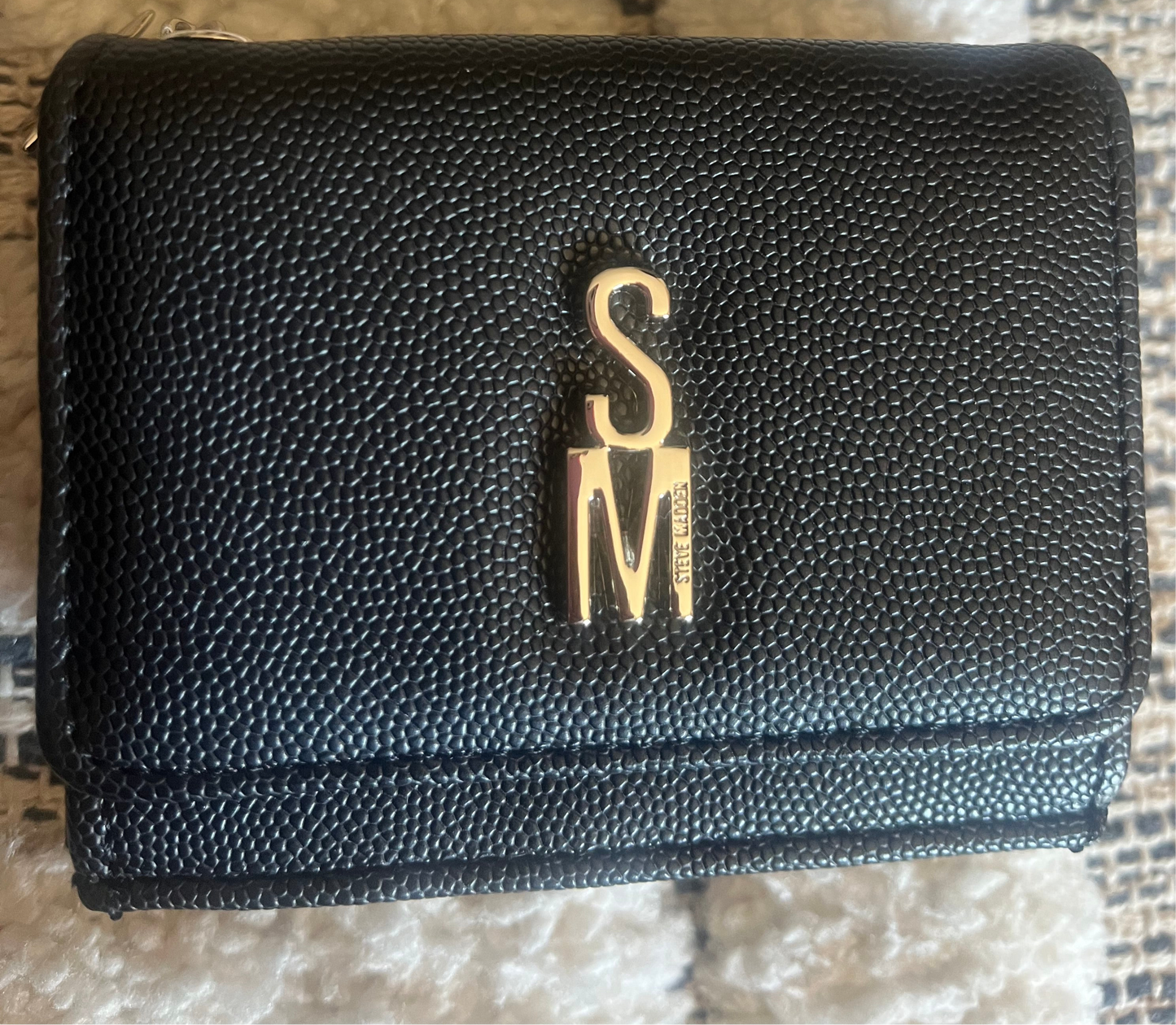 Steve Madden tri-fold Wallet