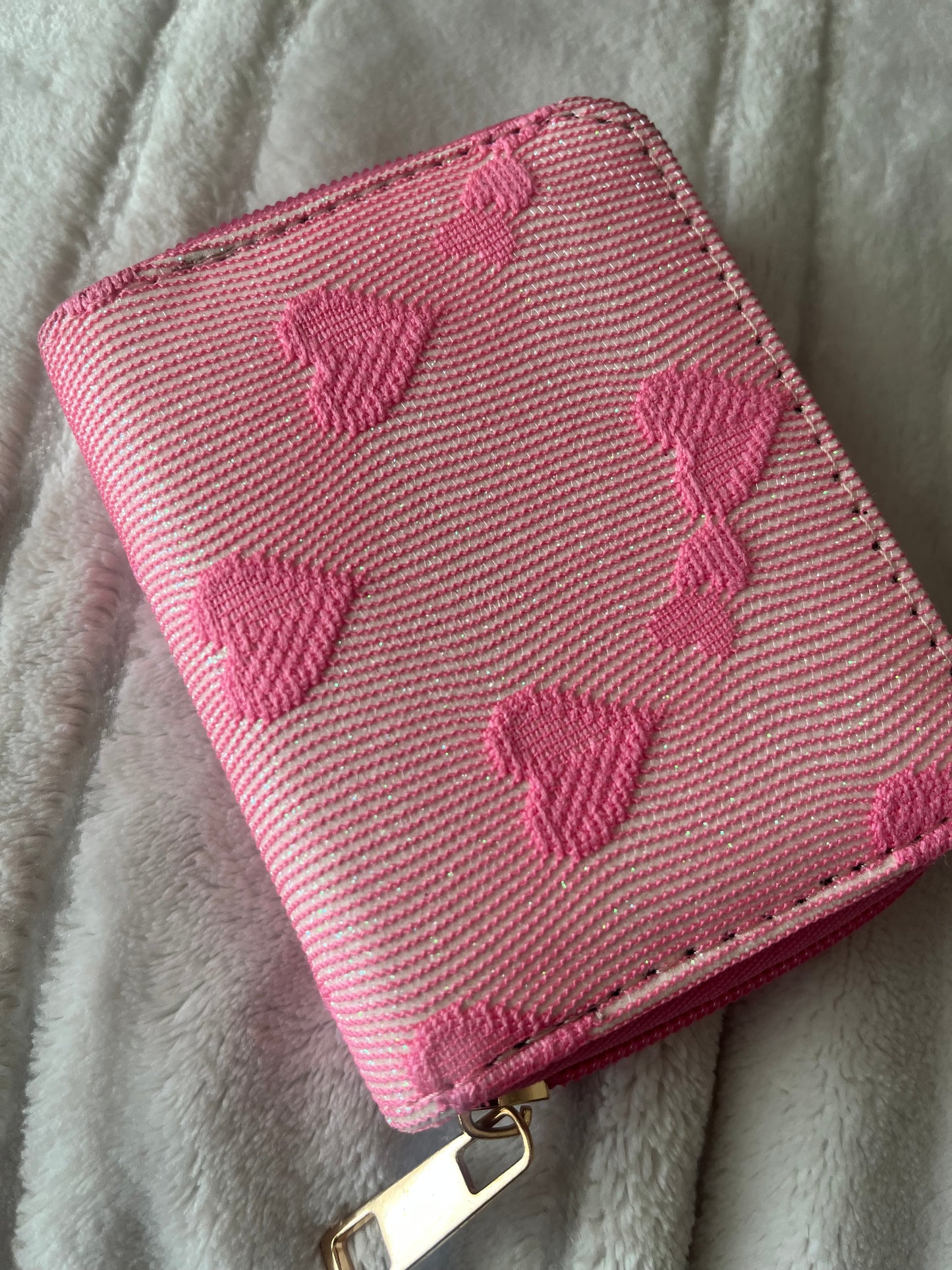 Pink hearts card wallet